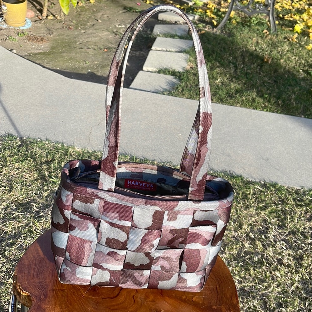 Harvey’s original seatbelt camo bag